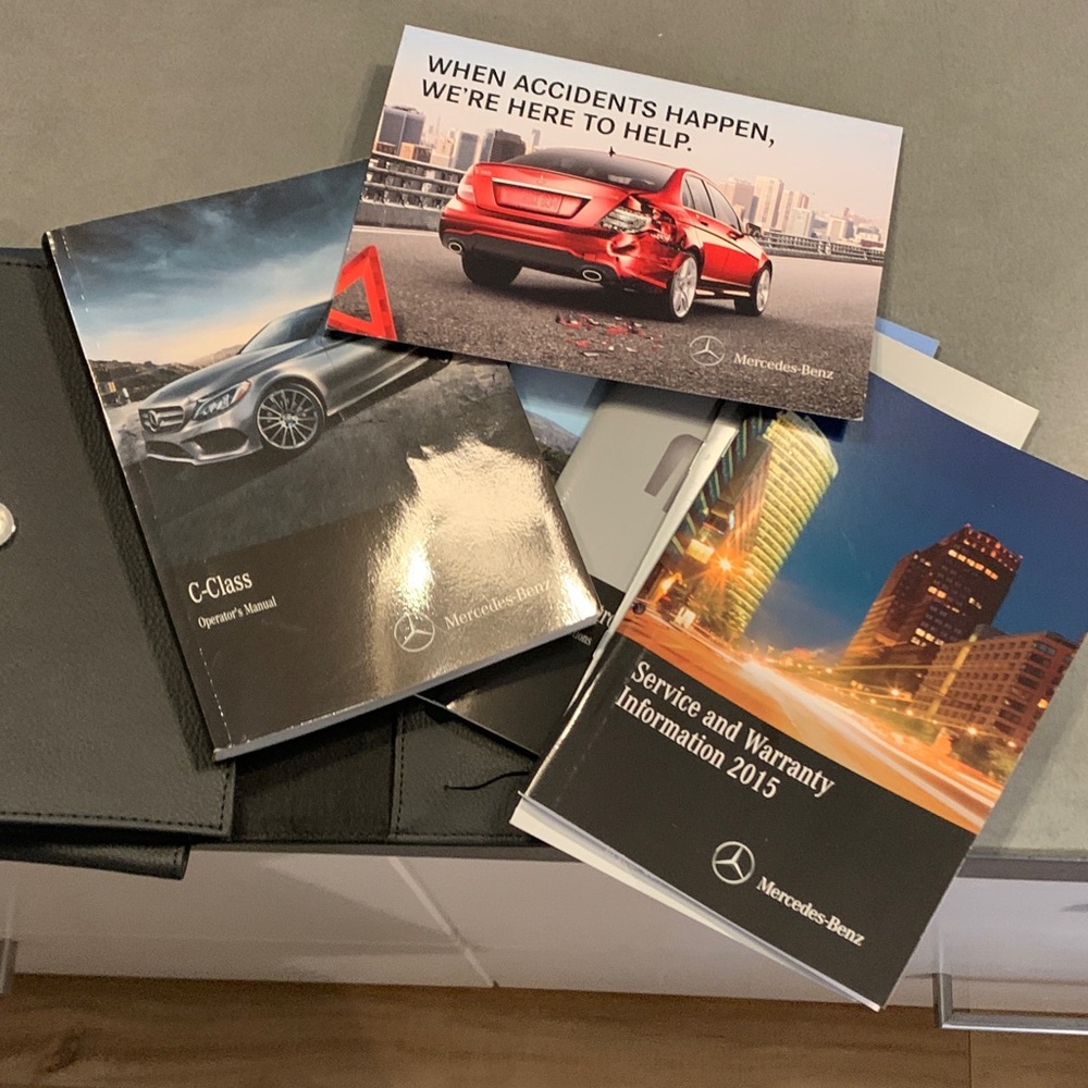 Mercedes C-Class Owner's Manual Set - Black